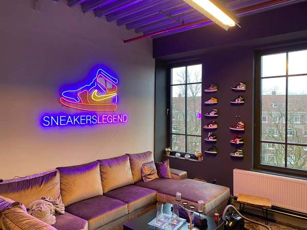 LED Leuchtreklame Nike Air Jordan 1 photo review